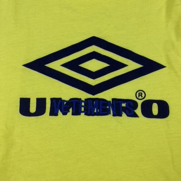 Vetements x Umbro 2017 Mockneck Longsleeve - Picture 3 of 7